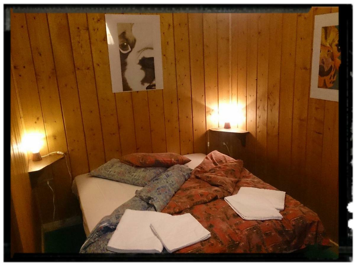 B&B Lo Scoiattolo Nebbiu 外观 照片