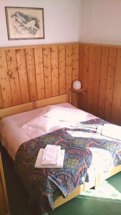 B&B Lo Scoiattolo Nebbiu 外观 照片