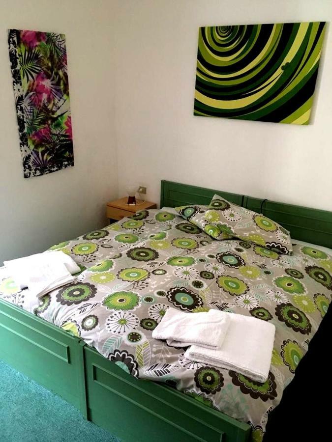 B&B Lo Scoiattolo Nebbiu 外观 照片